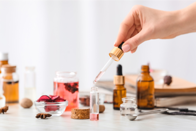 【保存版】香水の種類でよく聞くノート(香調)の意味や違いを徹底解説 | Perfumed 香水とコロンなライフ